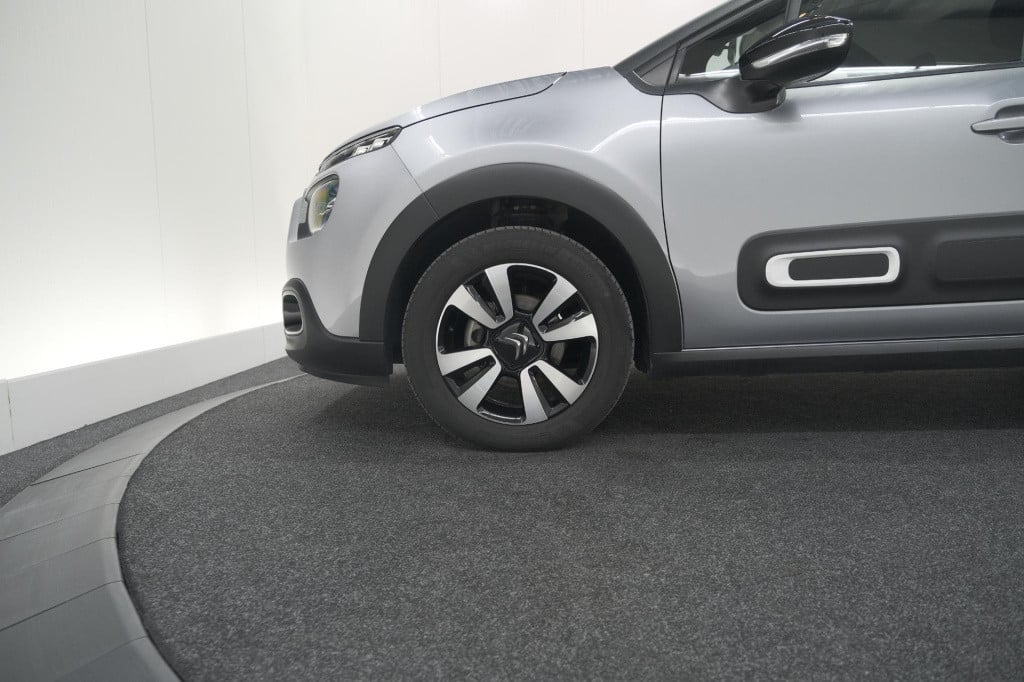 Citroen C3 puretech 110 max | parkeersensoren | apple carplay | climate con