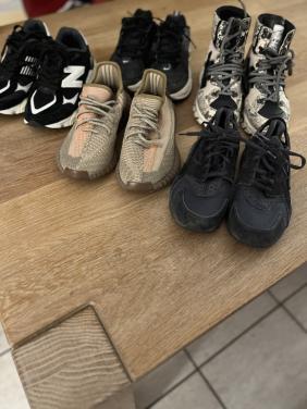 Sneakers