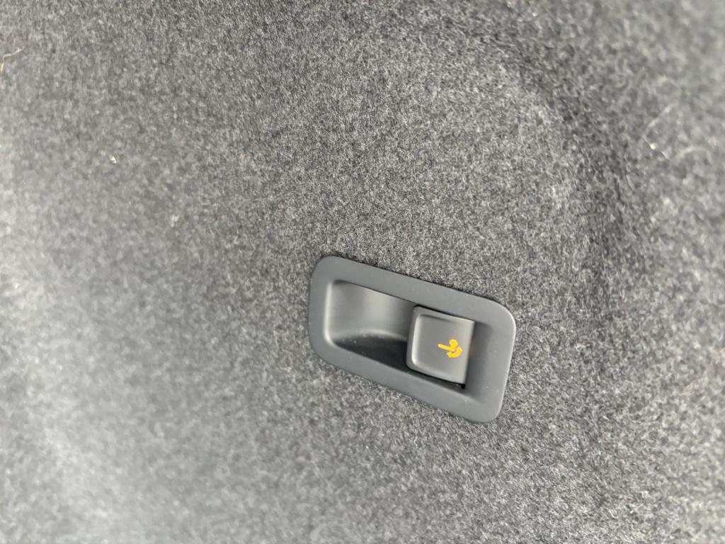 Volkswagen Golf tsi 110pk life, elektrische trekhaak, carplay