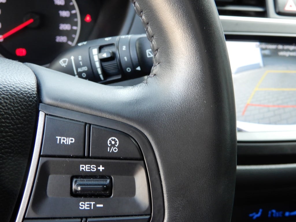 Hyundai I 20 1.0 t-gdi comfort | nl auto | navi | twotone | lm velgen |