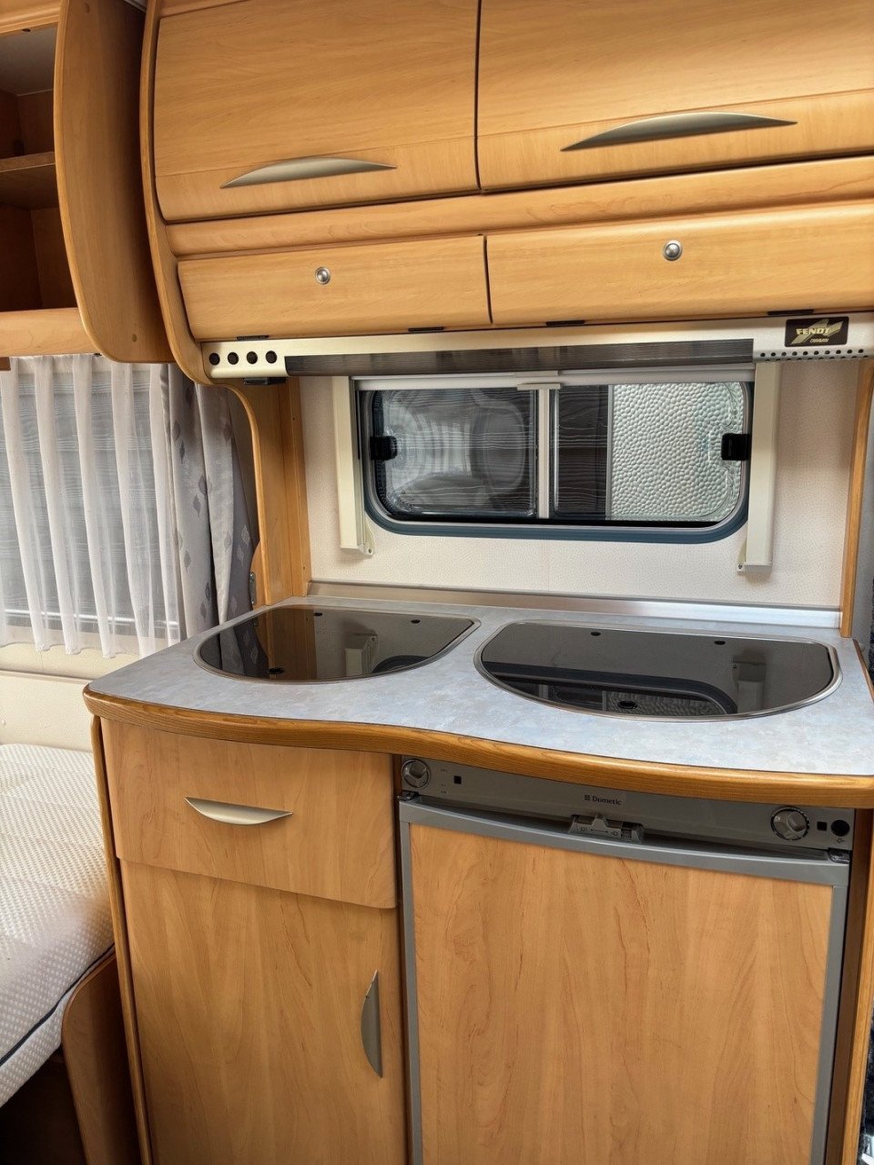 Caravan Fendt Saphir 420QB