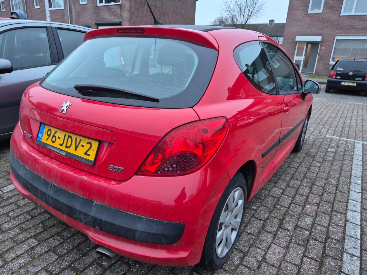 Peugeot 207+ 1.6-16V VTi  Apk 6-1-2027