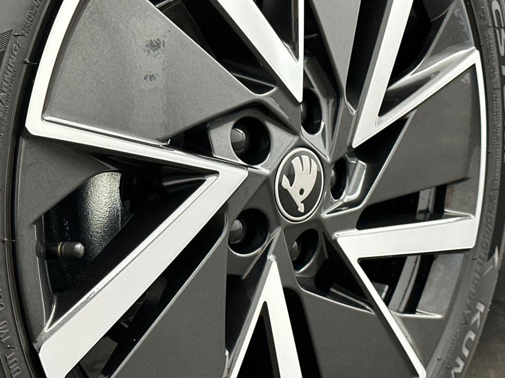 Skoda Onbekend 1.5 tsi mhev sportline business