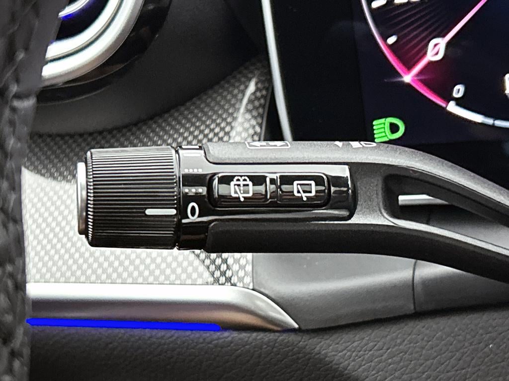 Mercedes-Benz Glc 300e 4matic sport edition | trekhaak | nightpakket | amg 