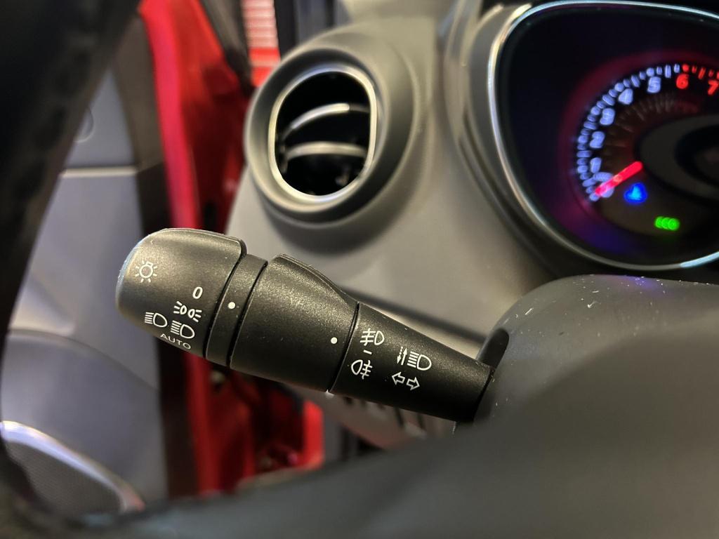 Renault Captur 1.2 tce intens automaat |lage km stand|winterset|superstaat