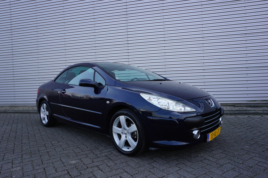 Peugeot 307 cc 2.0-16v climate / cruise controle / leder / nap