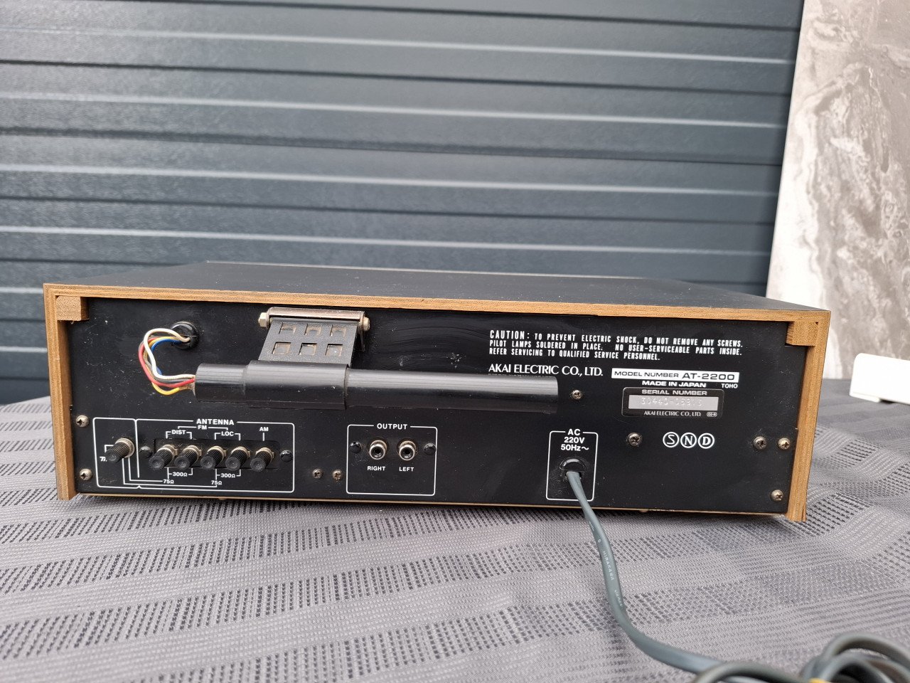 AKAI AT-2200