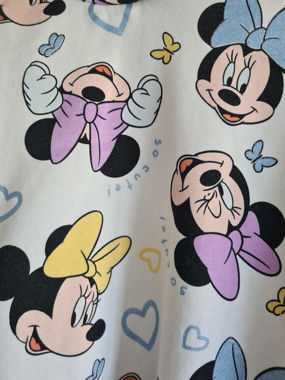 Minnie Mouse wit met kleuren hoodie met capuchon  Maat 140