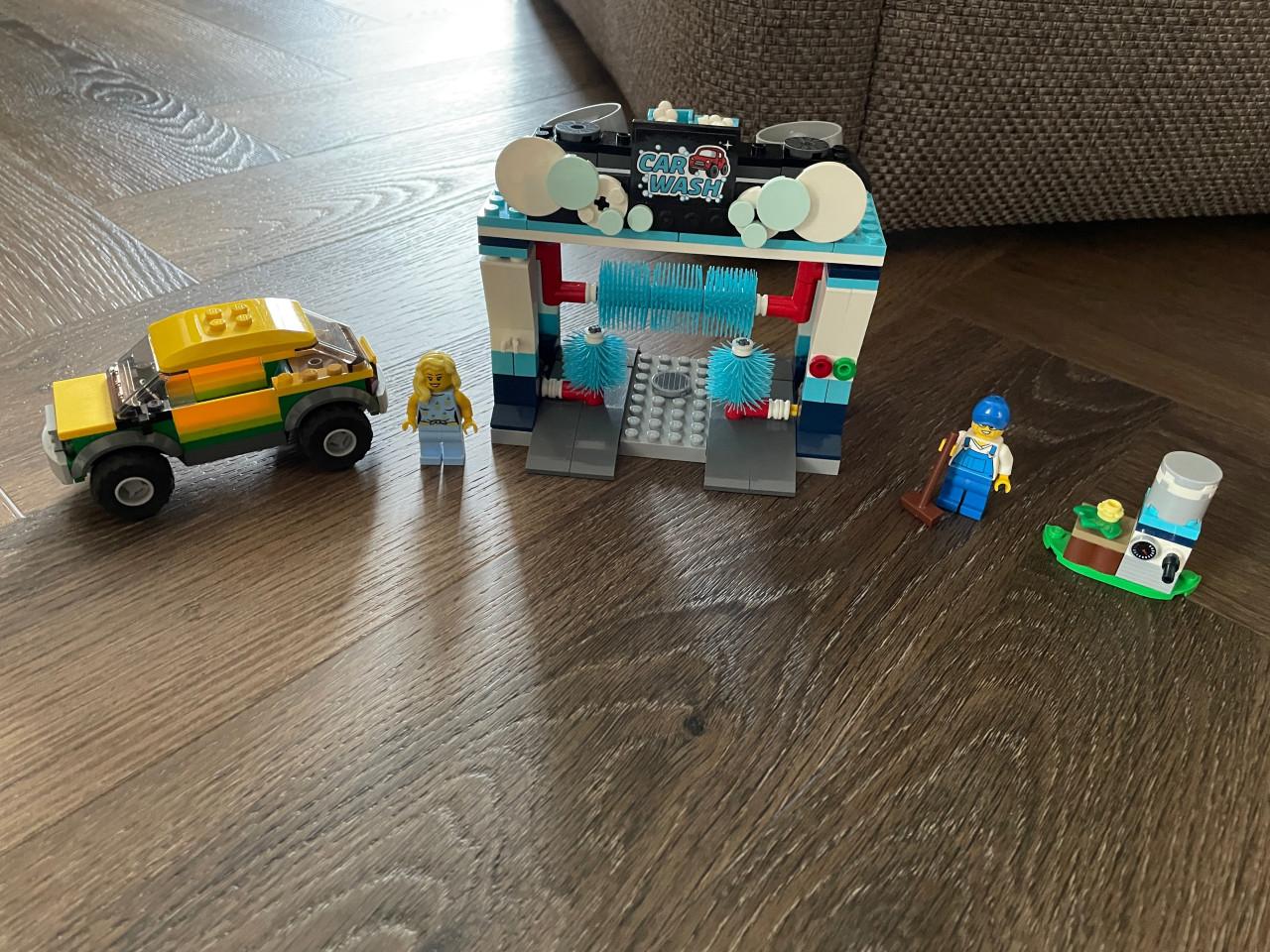 City lego: Autowasserette 60362