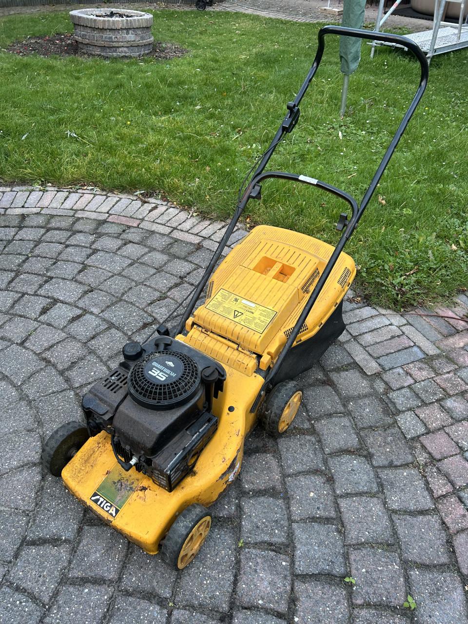 Stiga motorgrasmaaier
