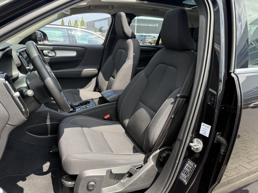 Volvo XC40 t4 211pk recharge inscription exp| panodak| camera| stoel+stuur.
