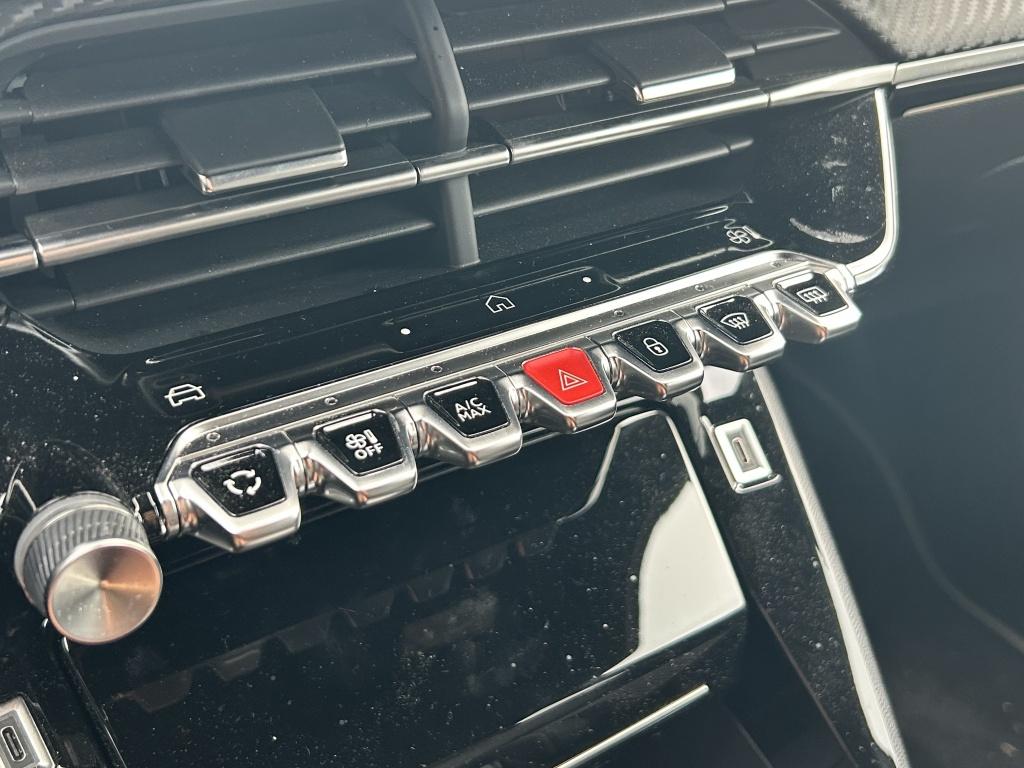 Peugeot 2008 1.2 puretech 130pk gt | navigatie | bt | applecarplay & androi