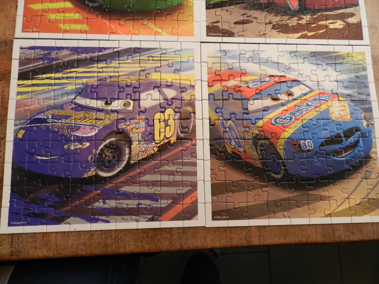 Cars koffer met 4 Puzzels
