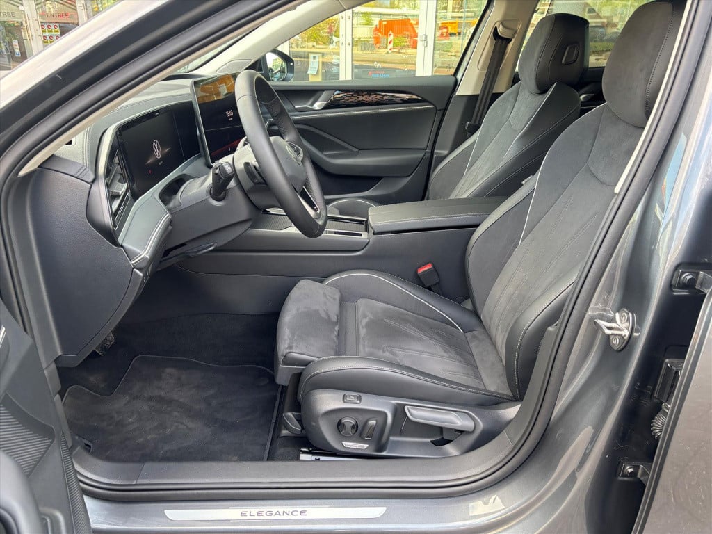 Volkswagen Passat 1.5 etsi 150pk dsg-7 elegance| camera| dode hoek|head up|