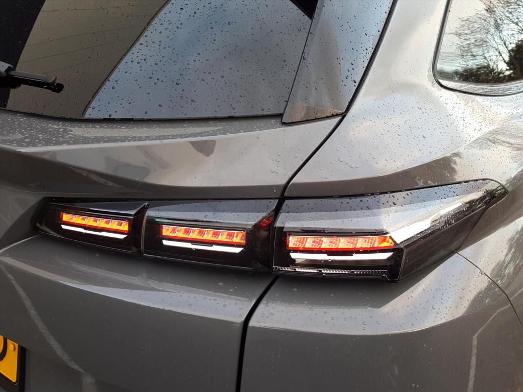 Peugeot 308 sw allure avantage 1.6t-plug-in-hybride 180pk automaat (eat8/4c