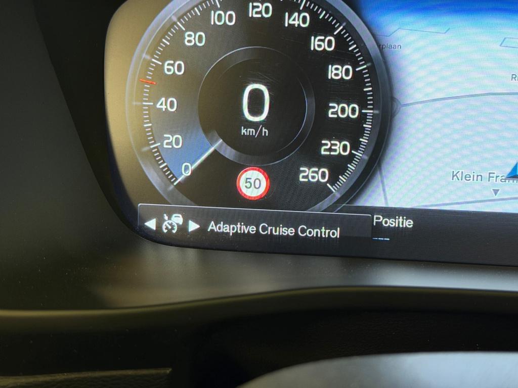 Volvo XC40 1.5 t5 recharge r-design | panoramadak | harman/kardon | 360 cam