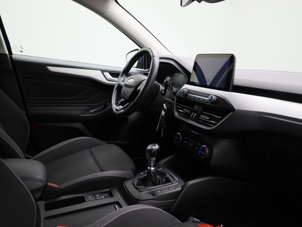 Ford Focus 1.0 ecoboost trend edition business navigatie - parkeersensoren 