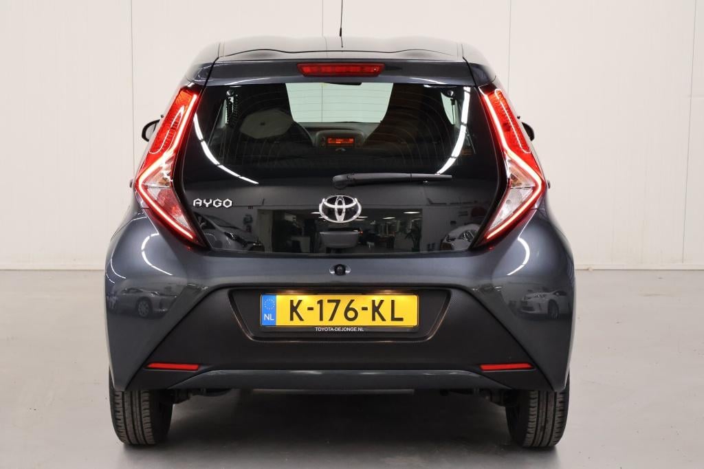 Toyota Aygo 1.0 vvt-i x-fun