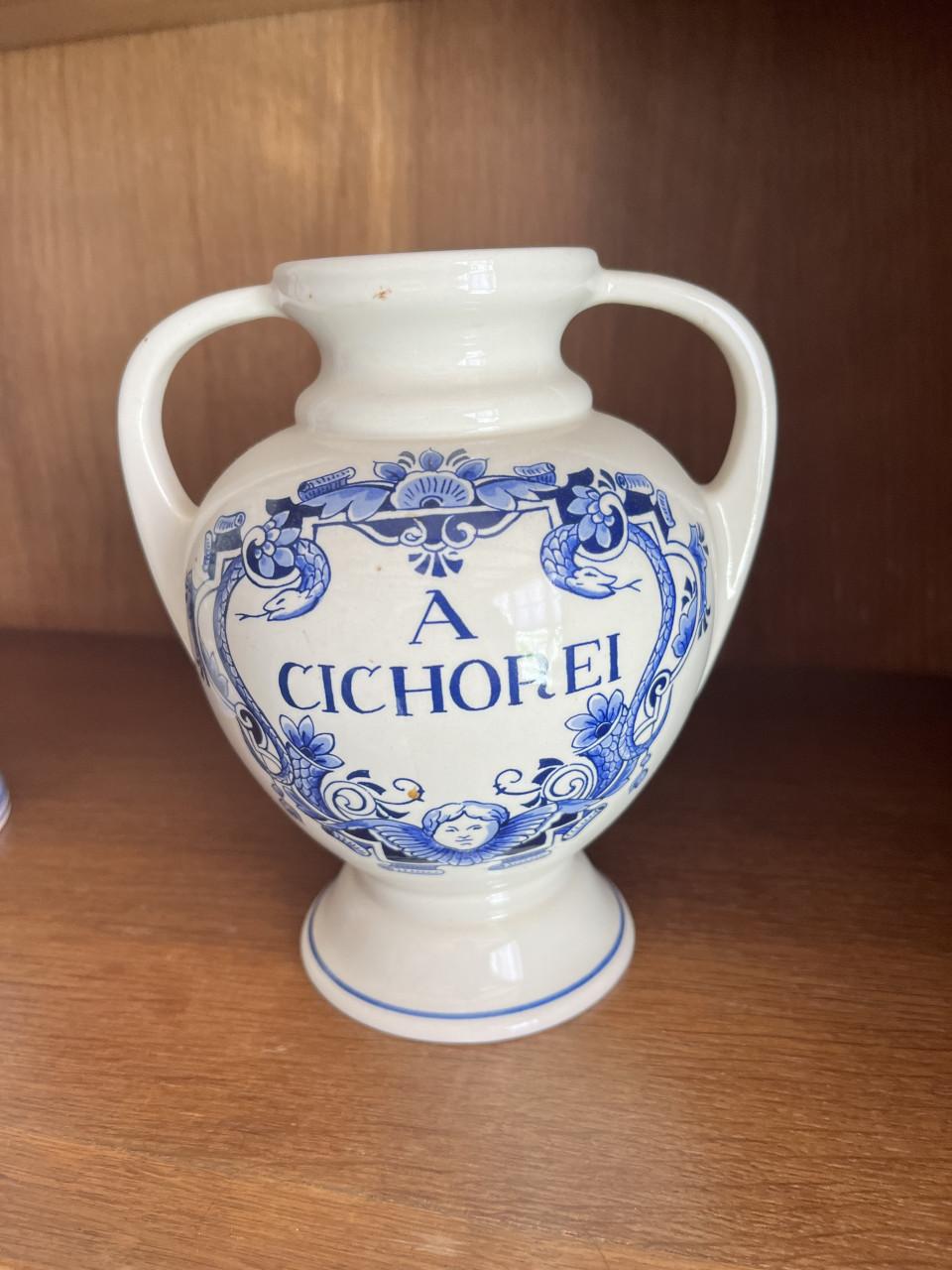 Flora Keramiek Hardenberg – Delfts blauw – apothekerspotten