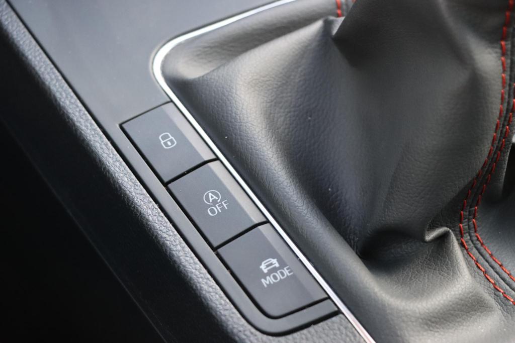 Seat Ibiza 1.0 ecotsi fr 95pk