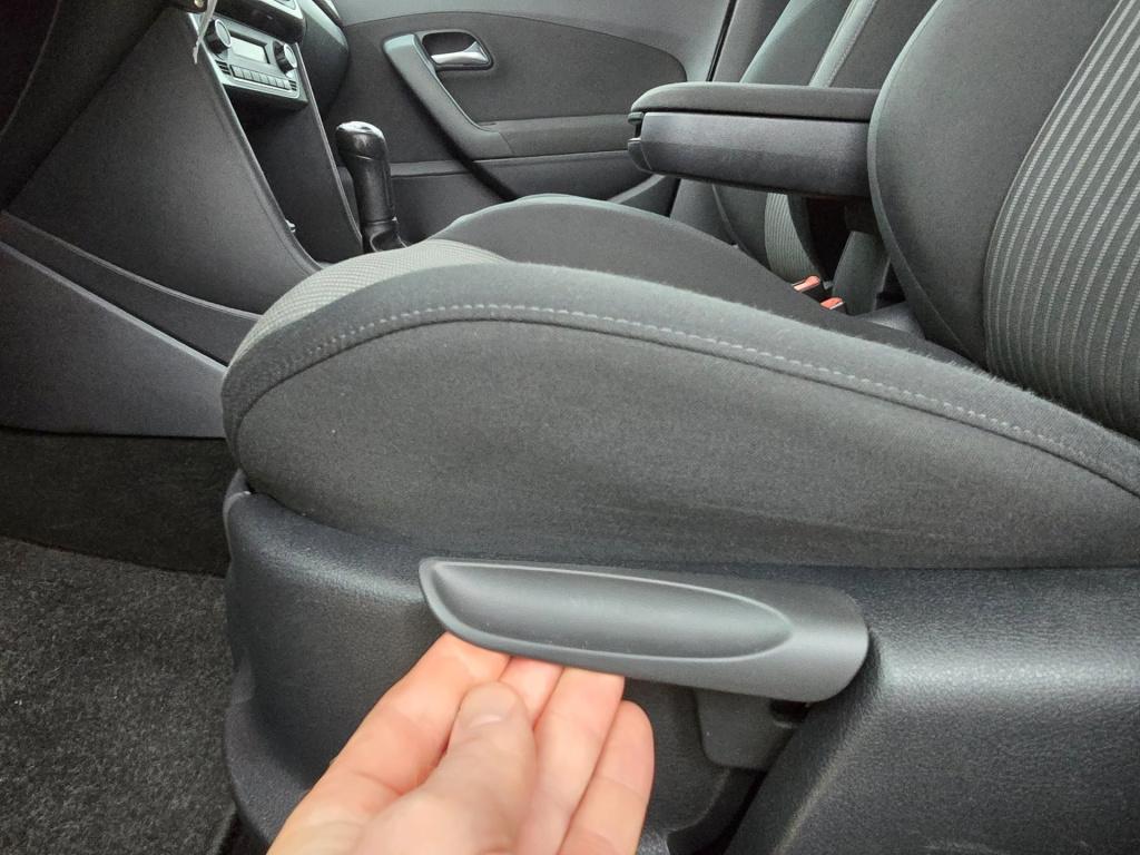 Volkswagen Polo occasion 1.2 tsi bluemotion highline edition | zwart | twee