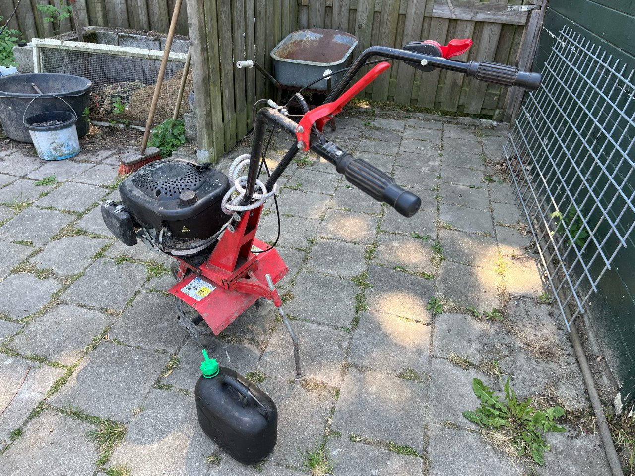 Tuinfrees benzine Güde GF 381