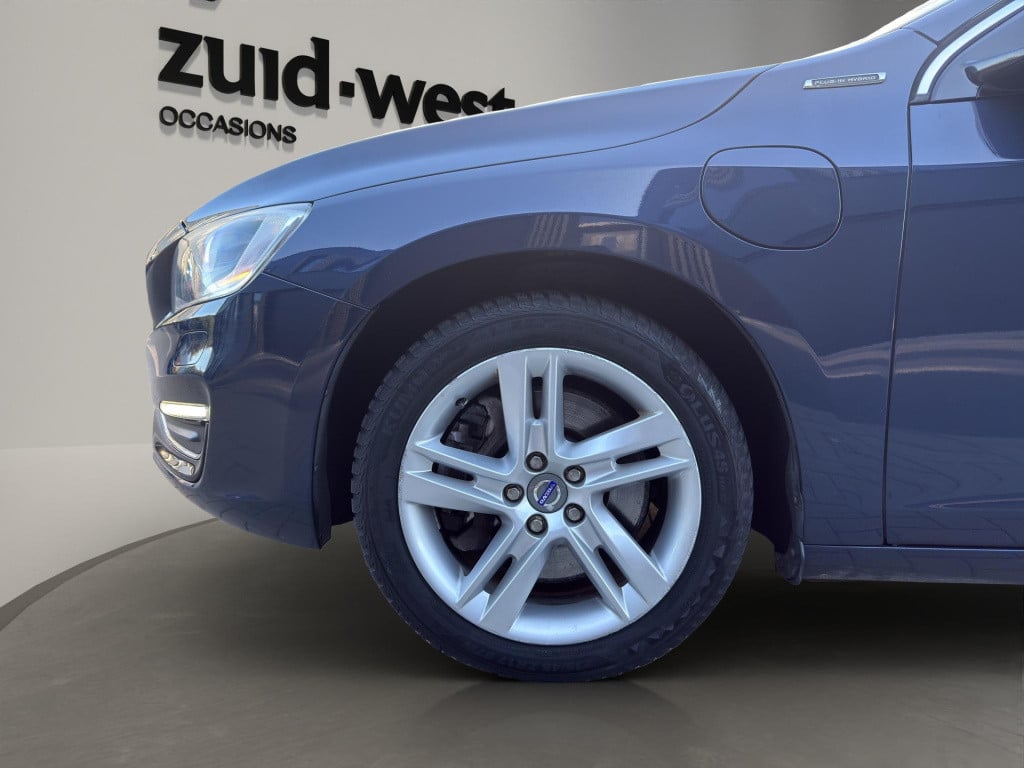 Volvo V60 2.4 d6 awd plug-in hybrid summum stoelverwarming