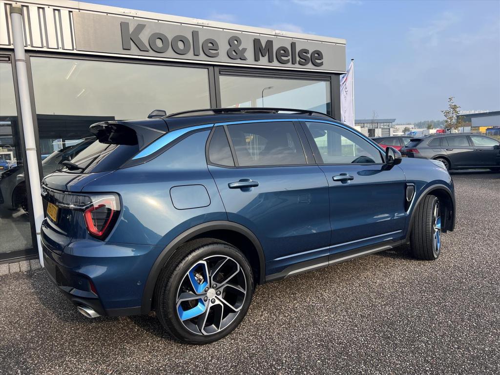Lynk & Co 01 1.5 261pk phev 7dcth , panodak , adaptive cc , carplay