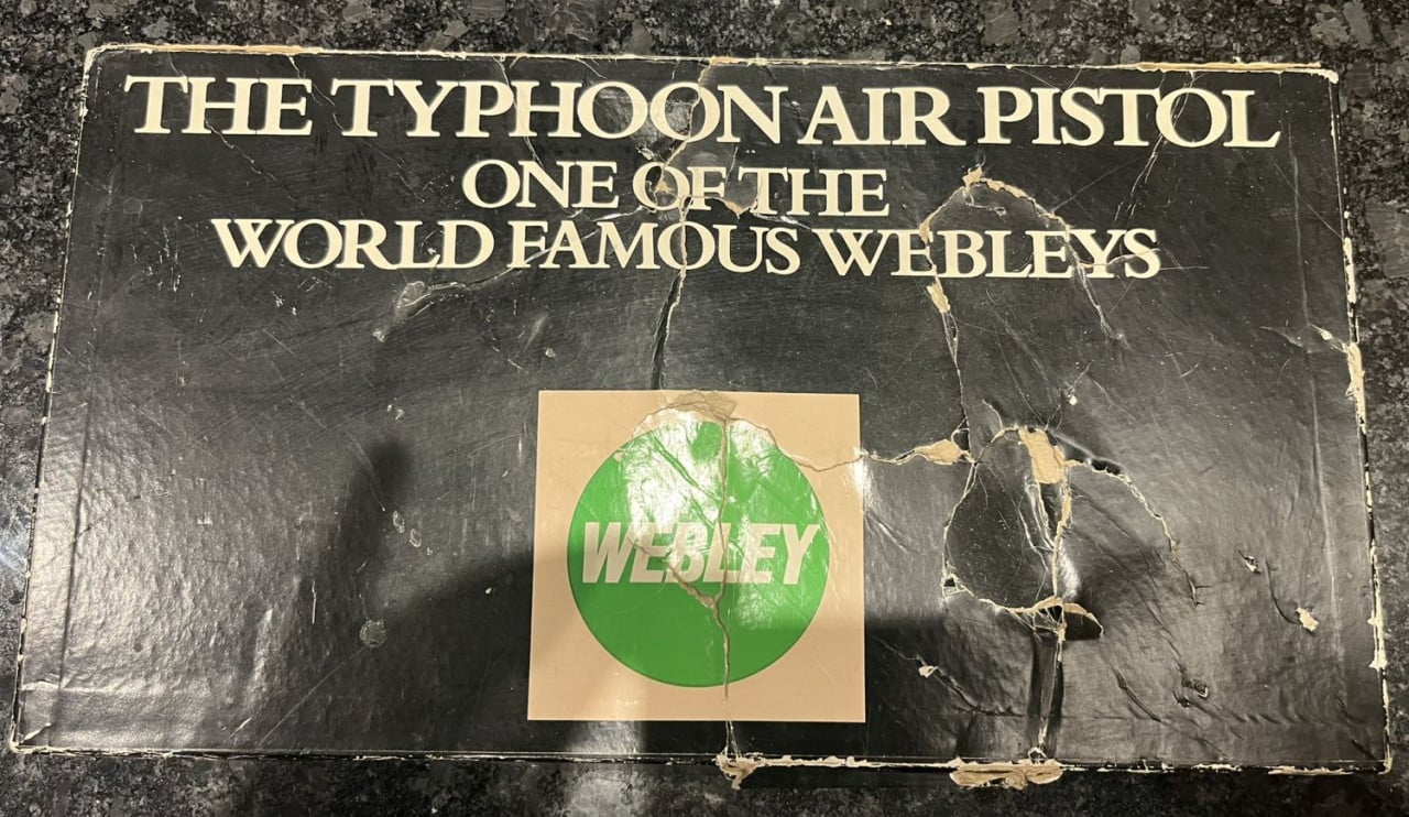 Webley & Scott Typhoon luchtpistool