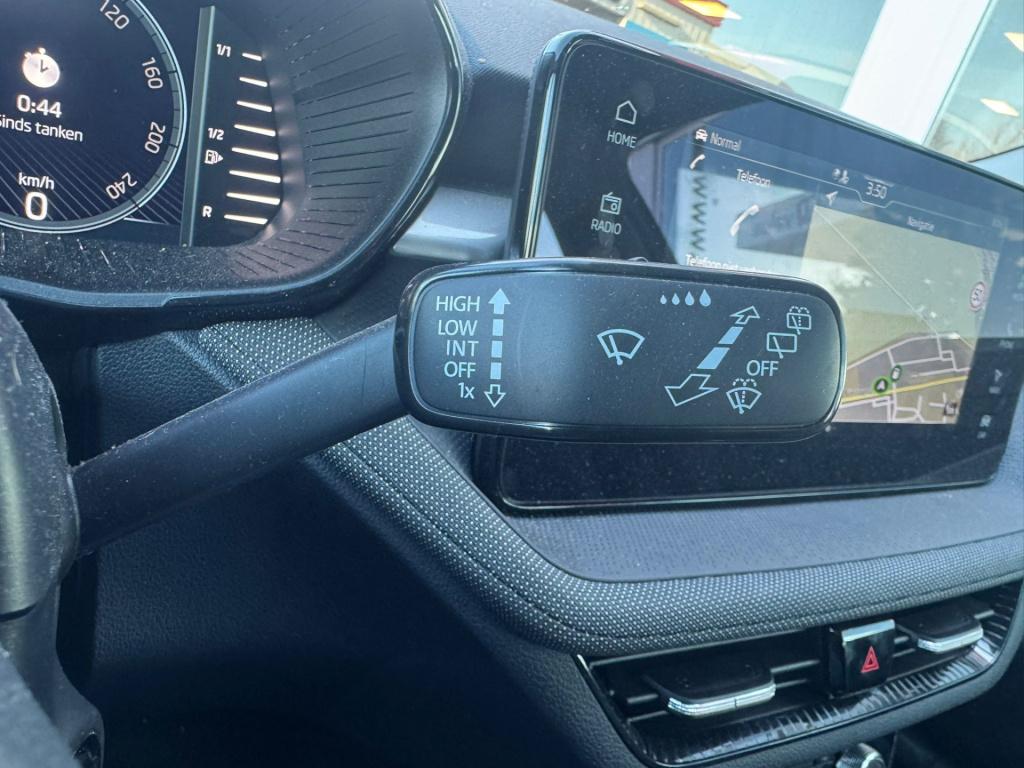 Skoda Fabia 1.0 tsi business edition