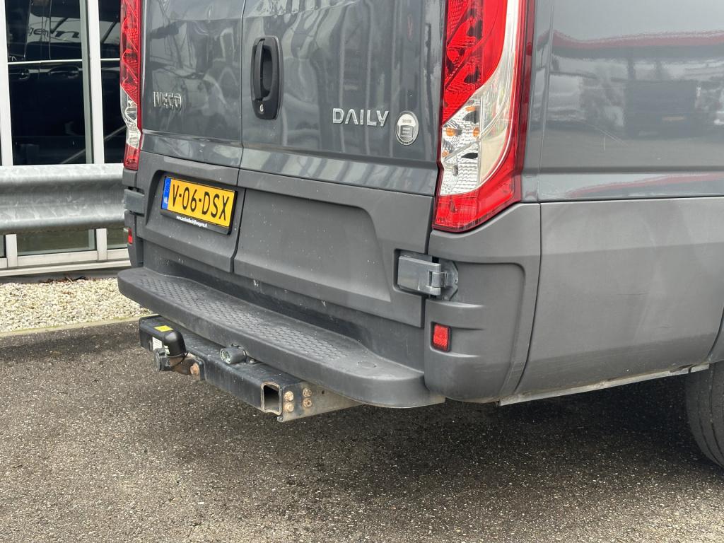 Iveco Daily 35c18v 3.0 180pk 352 h2 l | trekhaak 3.5t | airco | cruisec.