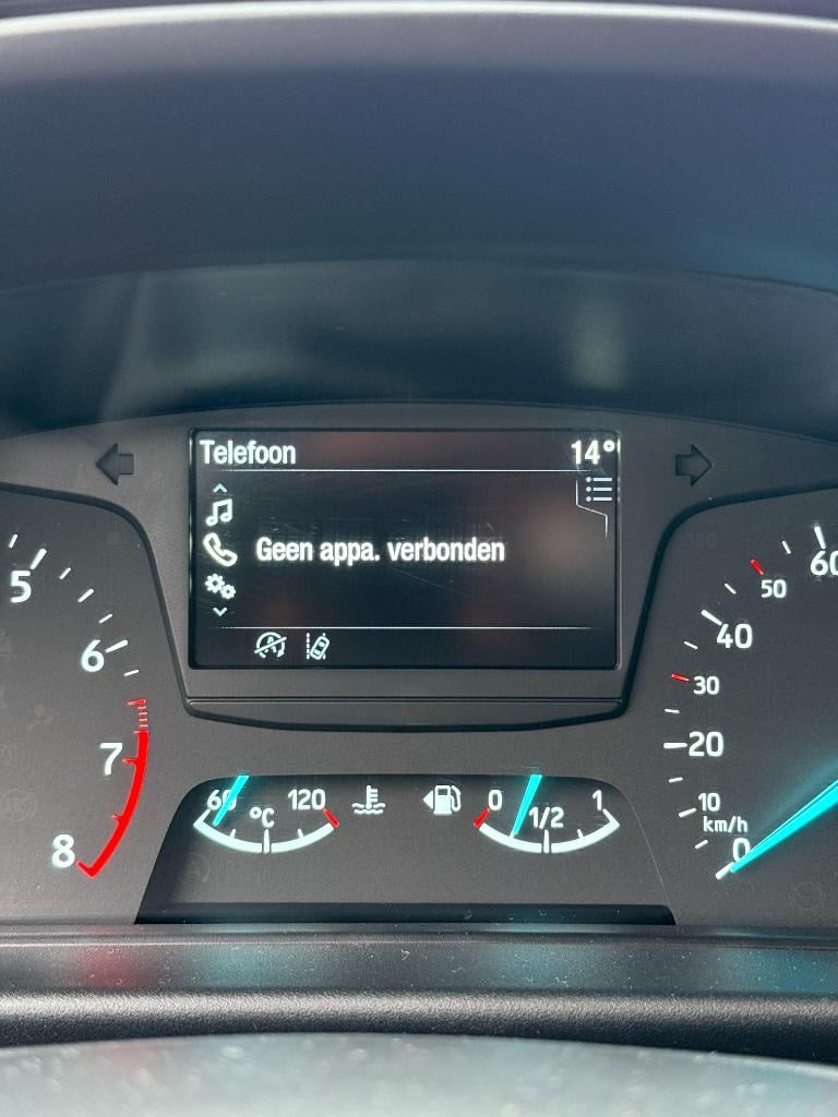 Ford Fiesta 1.1 - trend - cruisecontrol