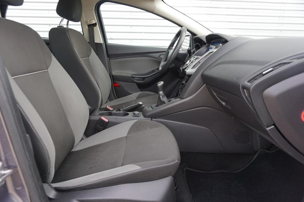 Ford Focus wagon 1.0 ecoboost edition airco / navi / cruise / carplay / ele
