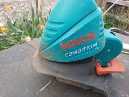 Elek.heggeschaar en grastrimmer