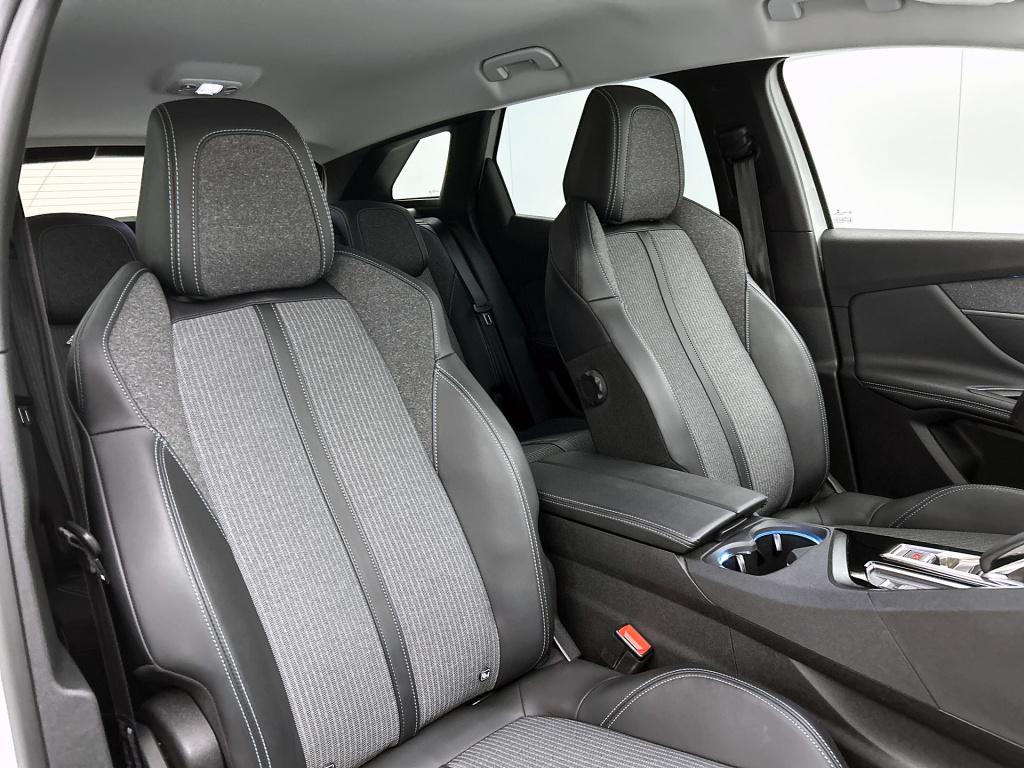 Peugeot 3008 hybrid 225pk automaat allure pack | rijklaar | stoelverwarming