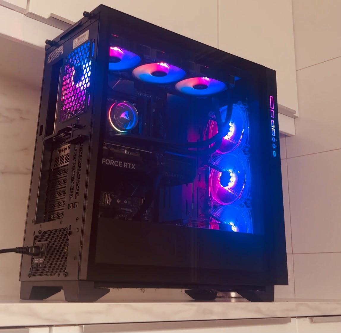 High-End Gaming PC | i7 14700KF • RTX 4070 • 32GB DDR5 • 2TB SSD