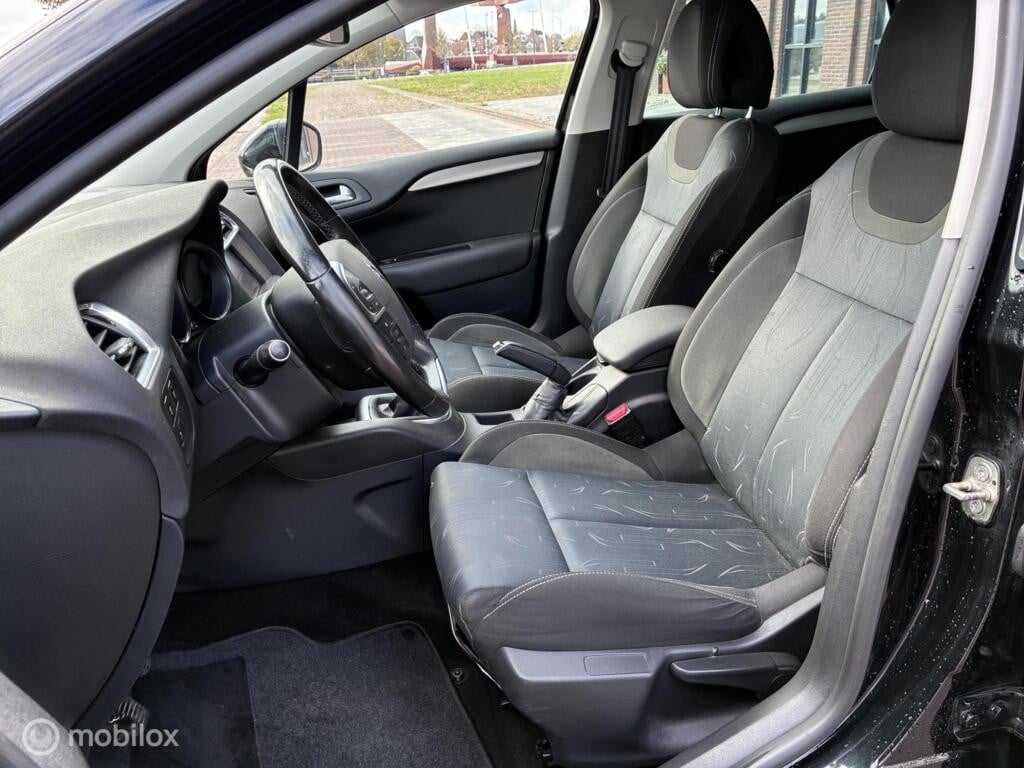 Citroen C4 1.6 VTi Ligne Business Navi Cruise Clima kmst205.811 Nap BJ2012