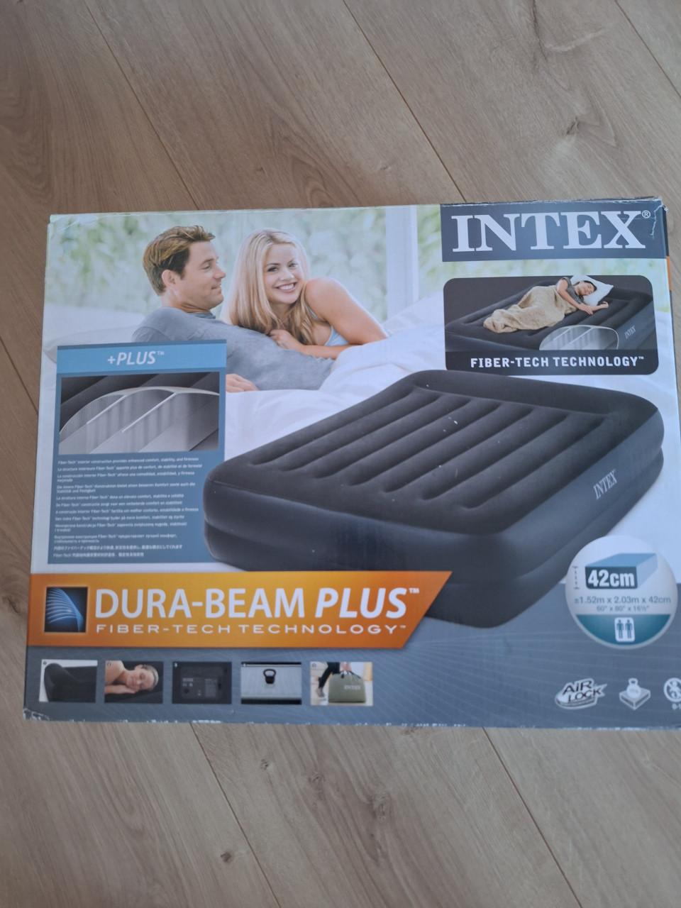 Intex Luchtbed 2p. Met automatische pomp