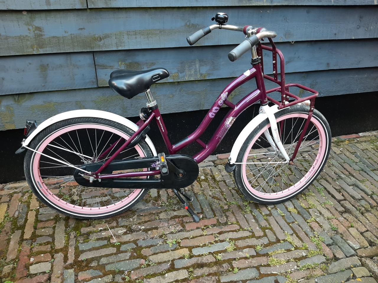 Leuke  (waarschijnlijk) 24 inch meisjesfiets van Sparta