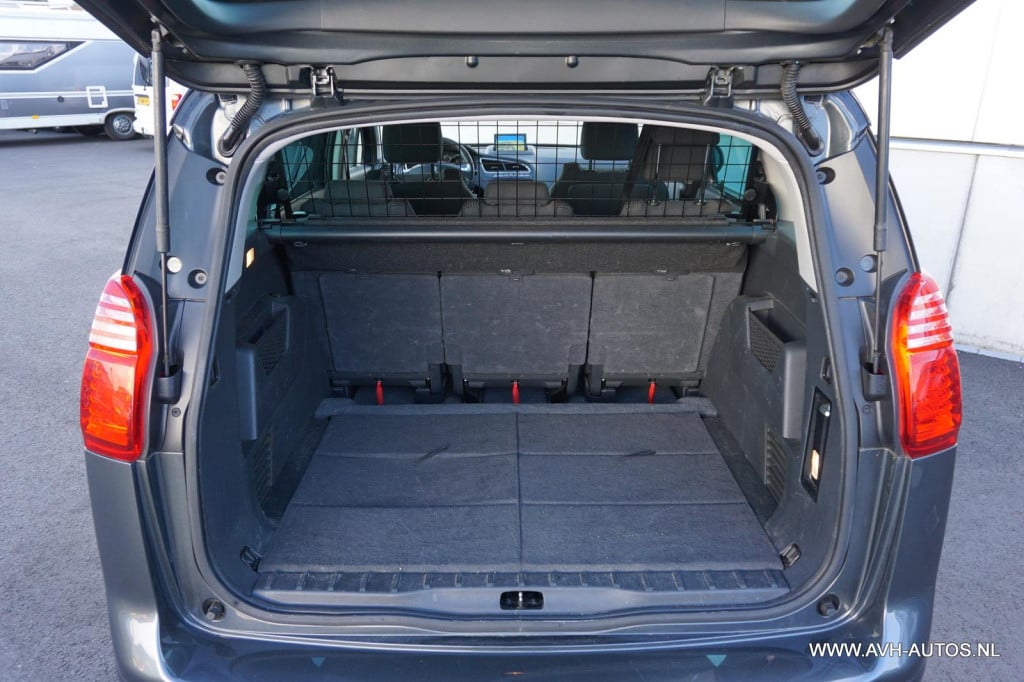 Peugeot 5008 1.6 thp allure 5 - persoons!