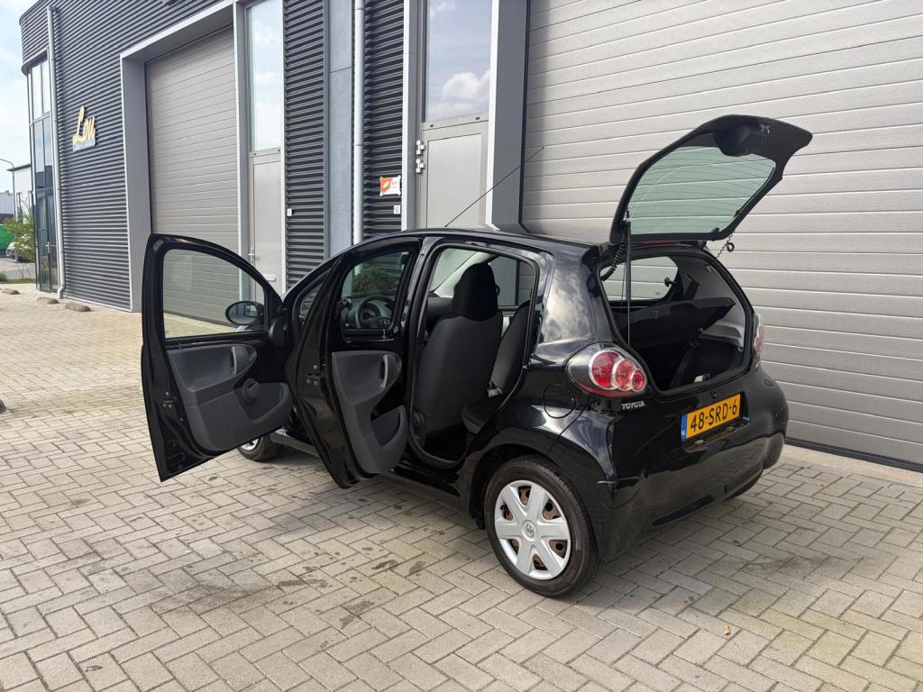 Toyota Aygo 1.0-12v now/nap/apk/airco/