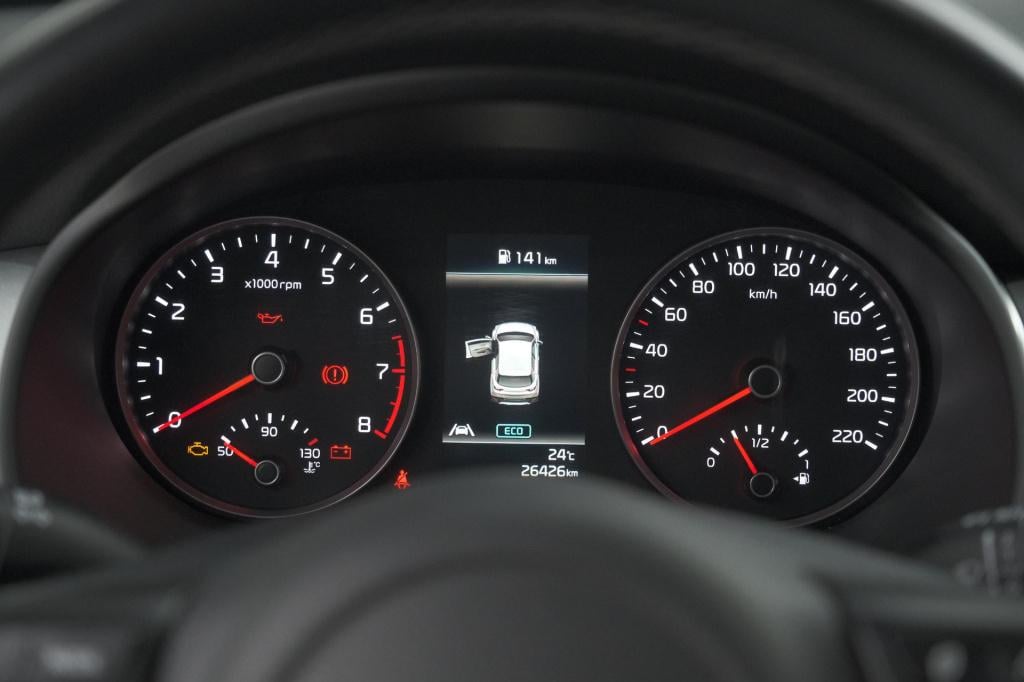 Kia Stonic 1.0 t-gdi mhev dynamicline | camera | apple carplay | parkeersen