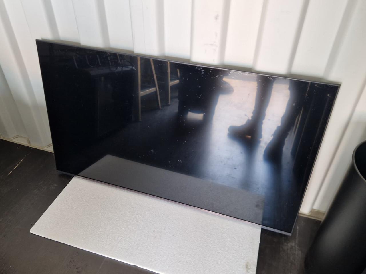 Hisense LED TV – 55 inch – Full HD Smart TV