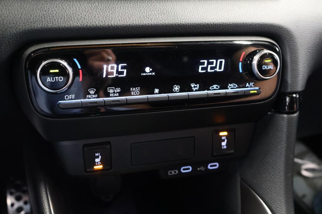 Toyota Yaris 1.5 hyb.130 gr sport