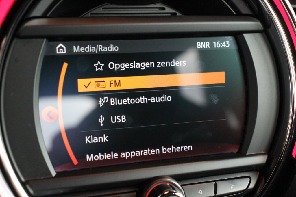 Mini Cooper mini 1.5 | john cooper works pakket | jcw stoelen | parkeersens