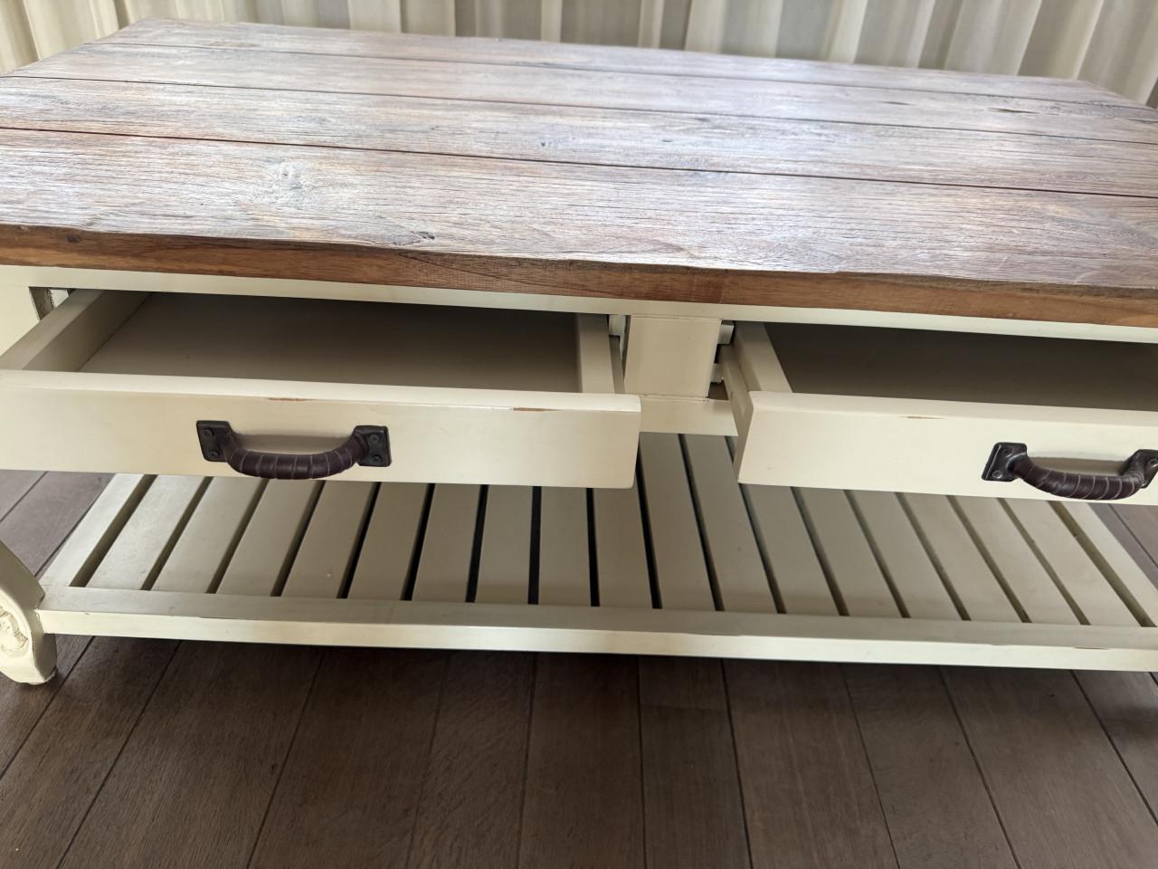 Salon tafel