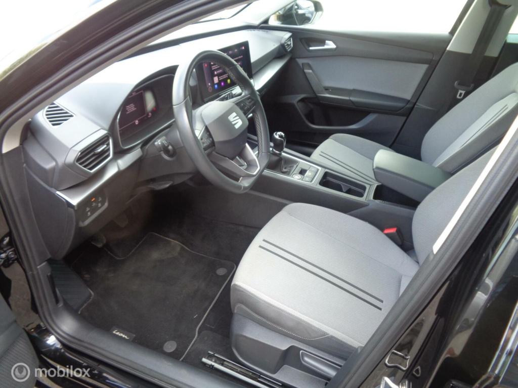 Seat Leon sportstourer 1.5 tsi style business/airco/lm velgen/carplay/pdc/c