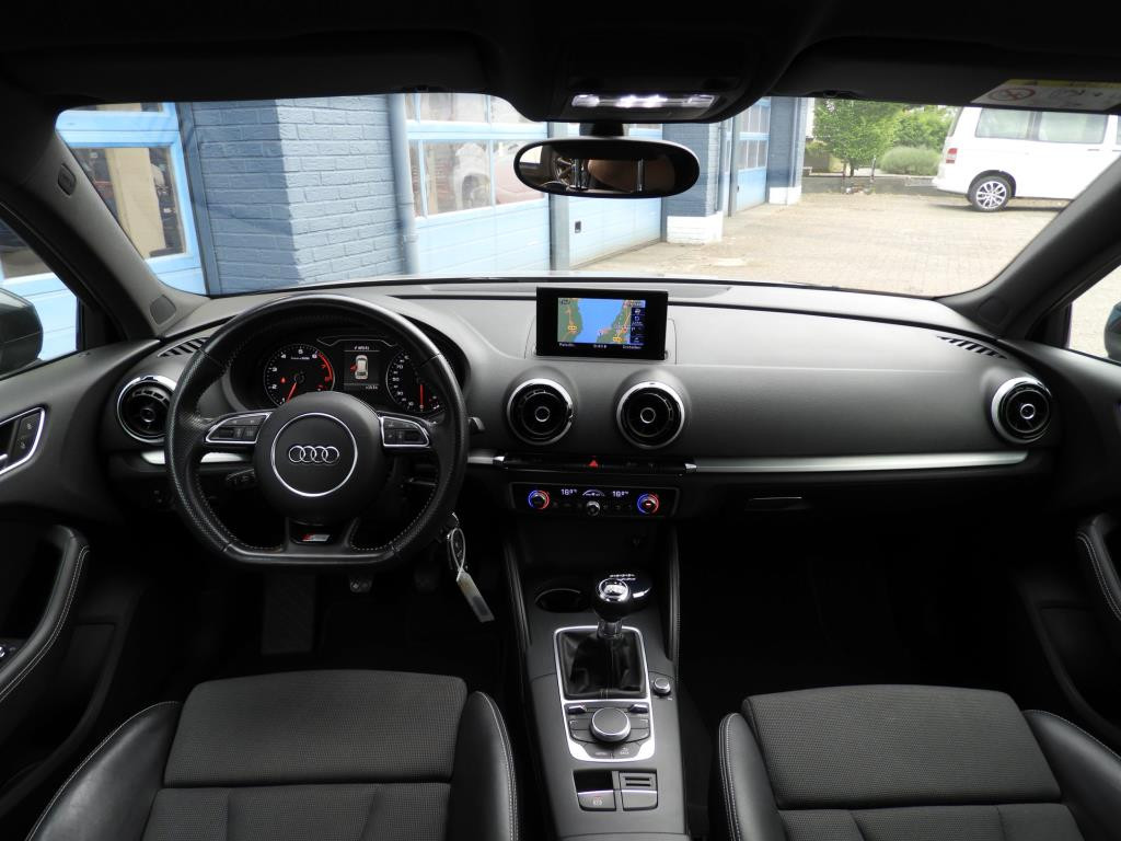 Audi A3 sportback 1.2 tfsi ambition pro line s 2x s-line trekhaak