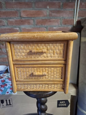 Decoratief mini kastje