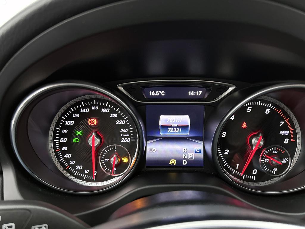 Mercedes-Benz Gla-klasse 180 business solution amg | achteruitrijcamera | t